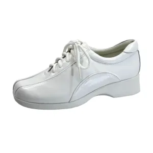 24 HOUR COMFORT Brisa Women's Wide Width Leather Lace-Up Shoes