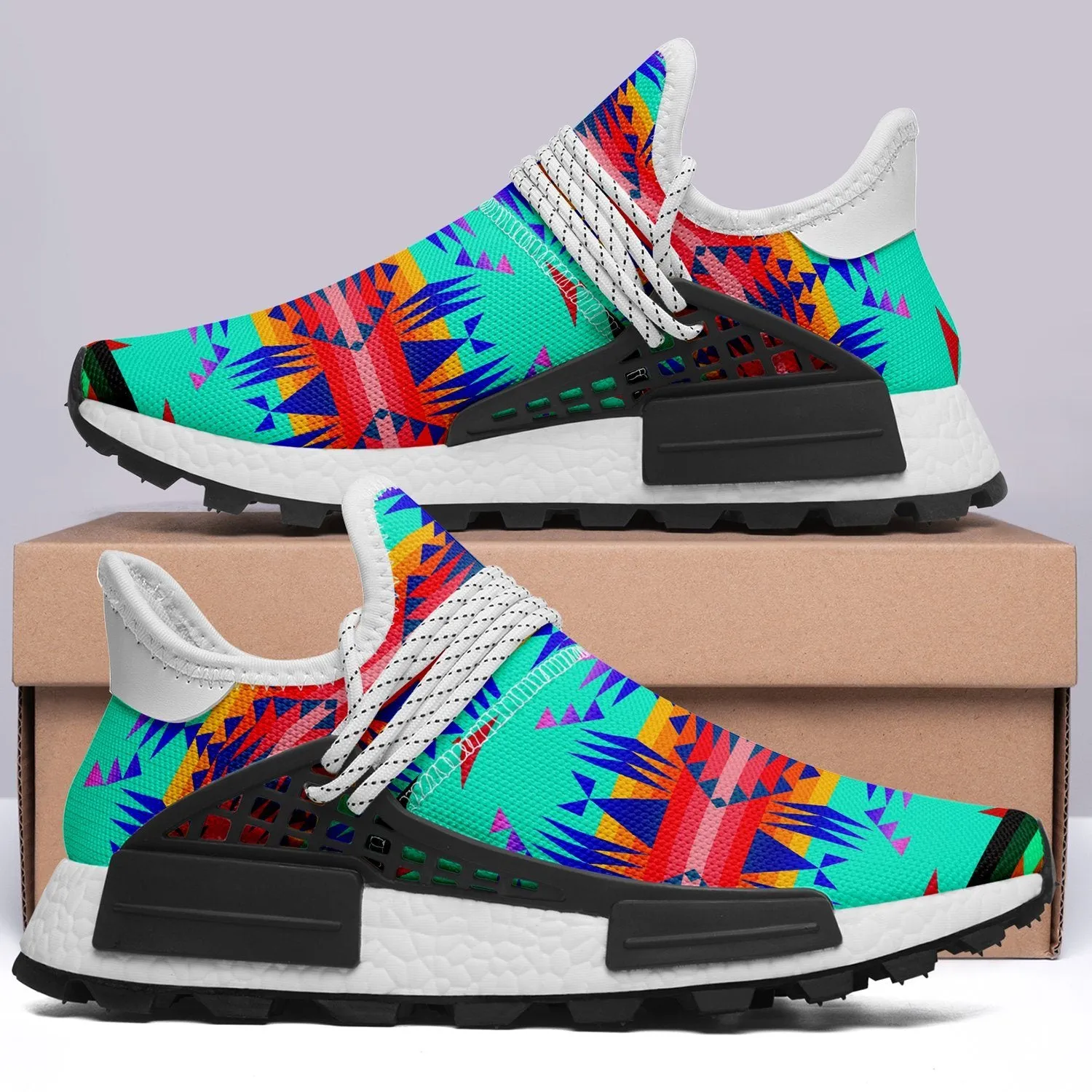 Between the Mountains Spring Okaki Sneakers