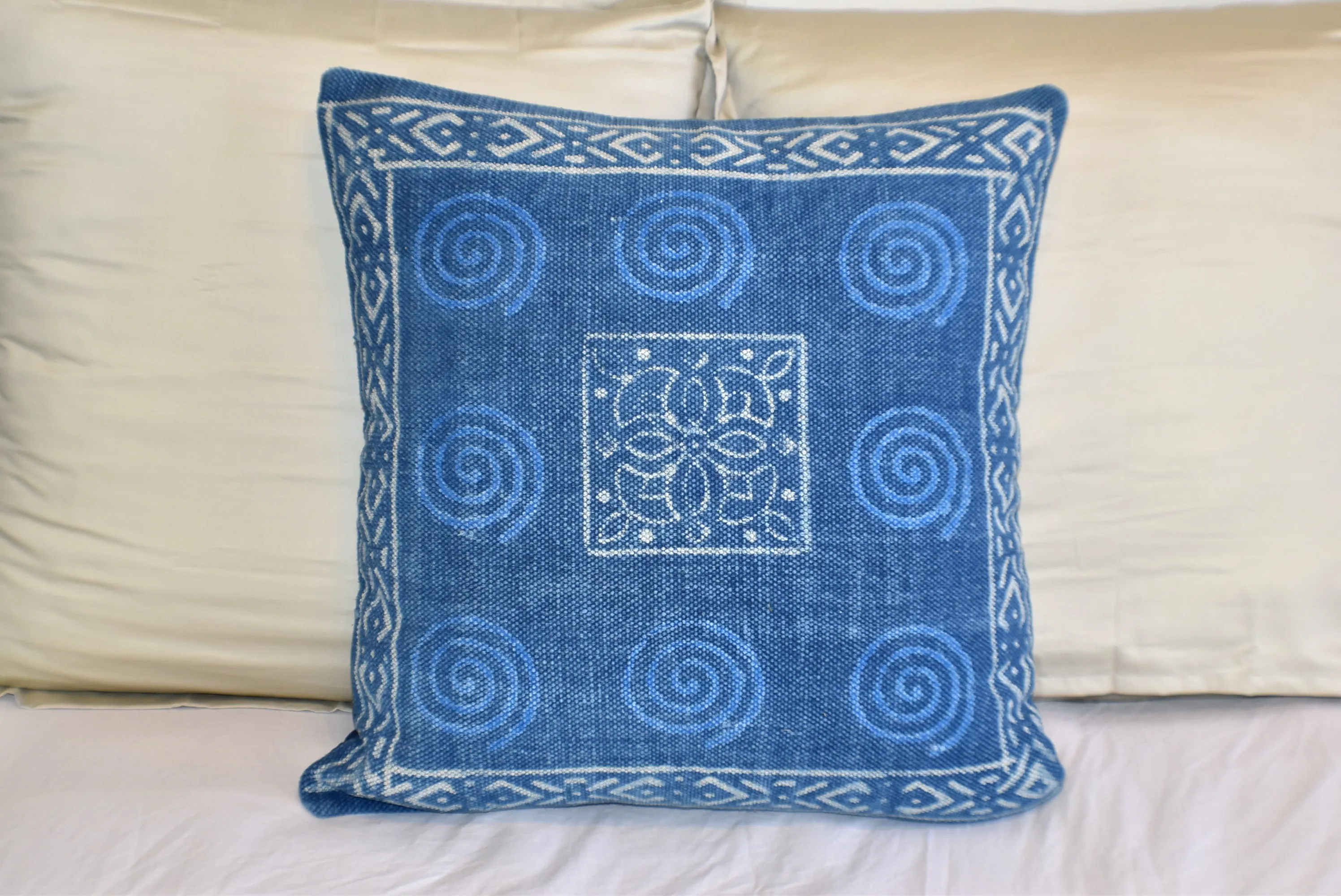 Block Print Heavy Cotton Dari Cushion Cover 65x65cm- IB65-4