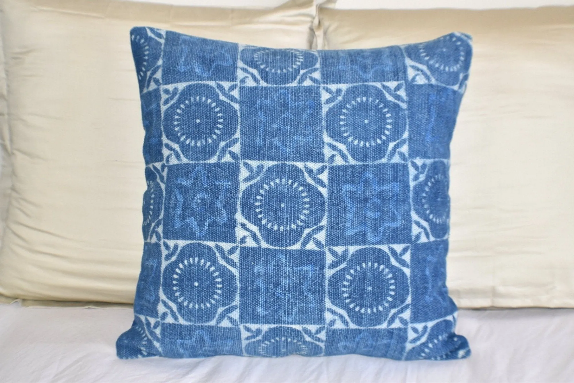Block Print Heavy Cotton Dari Cushion Cover 65x65cm- IB65-7