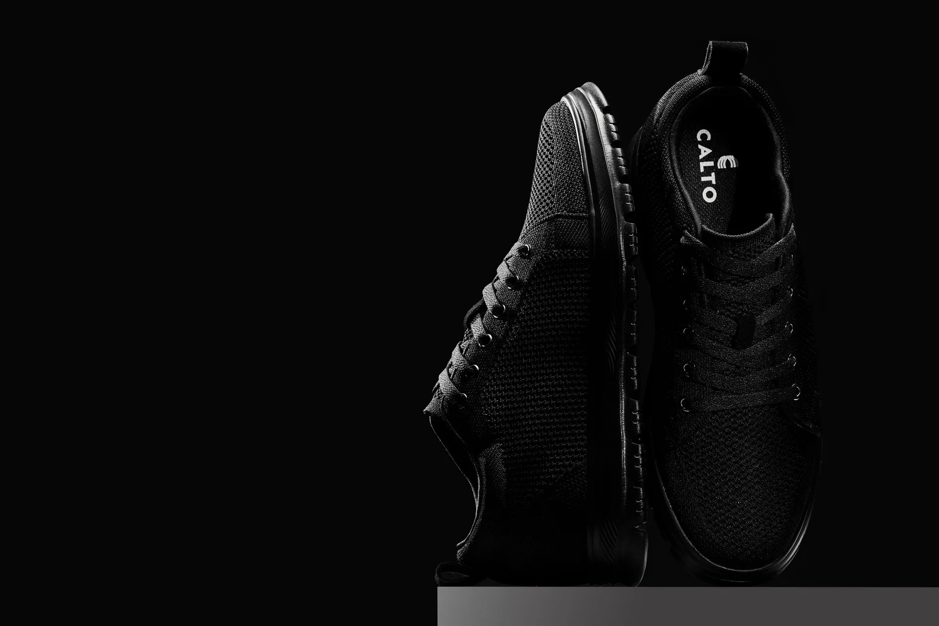 CALTO - X2320 - 2.4 Inches Taller (Black/Black Sole) - Lace Up Casual Sneaker - Lightweight