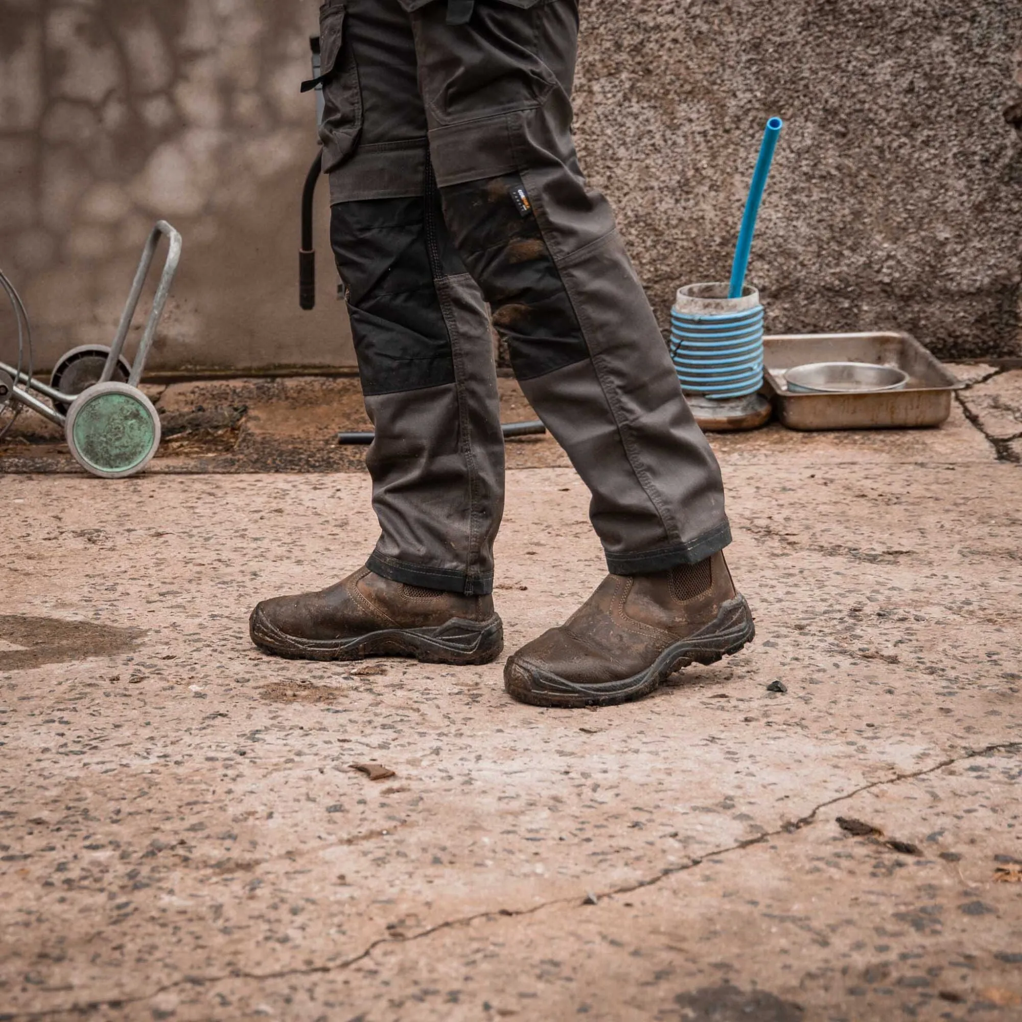 CLEARANCE - Xpert Tempest Non-Safety Dealer Boot Brown.