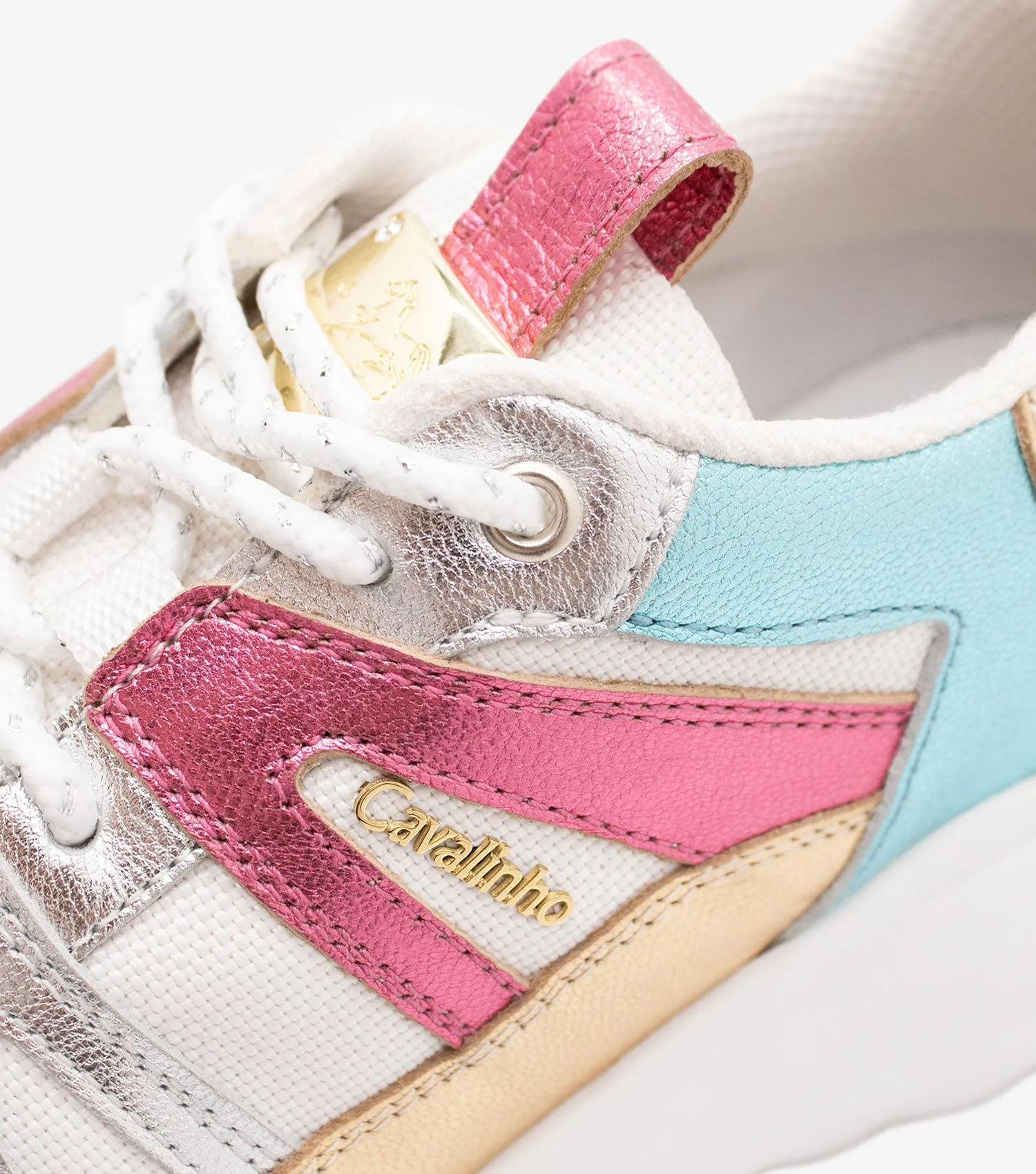 Colorlight Sneakers
