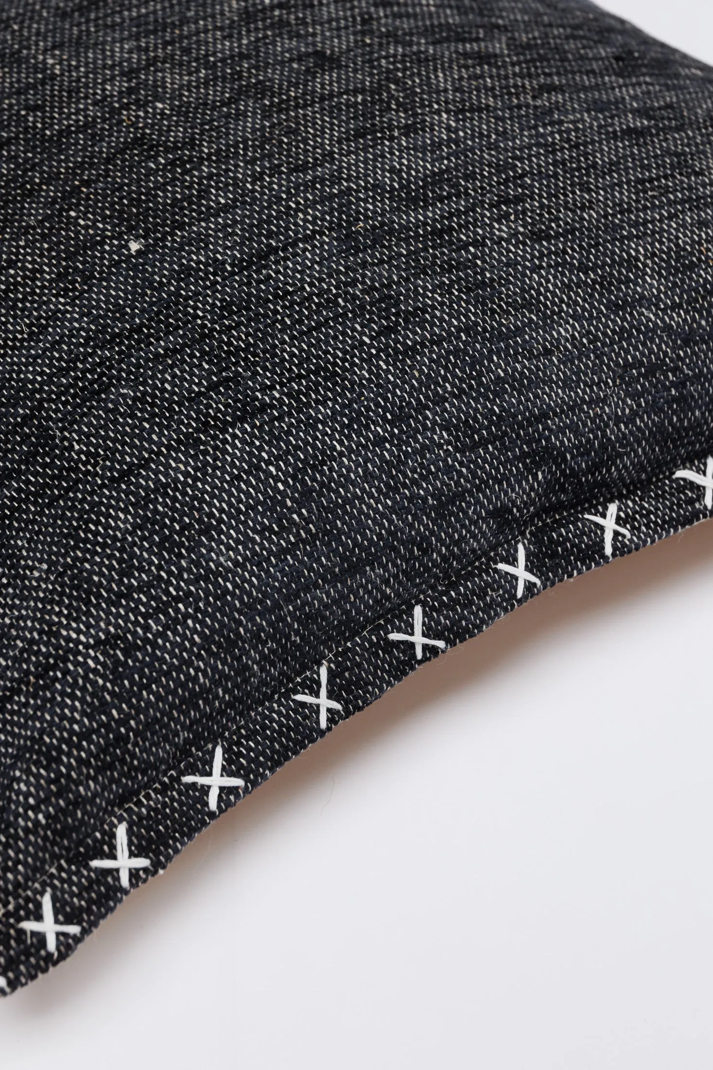 Kingsley Cushion - Black